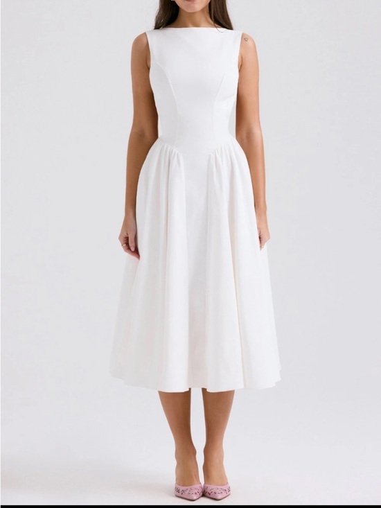 House of CB Dresses & Skirts - House of CB Cindy White Boatneck Midi Dress, nwot
